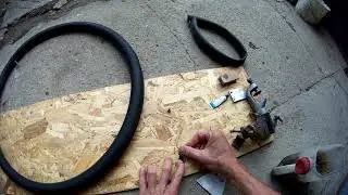 Repairing a puncture in 3min no cost free old school (KRPANJE GUME)