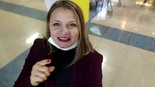 Дети забрали все призы в конкурсе. Я впервые на катке)