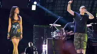 Eminem & Rihanna Live - The Monster Tour - Rose Bowl -  Pasadena