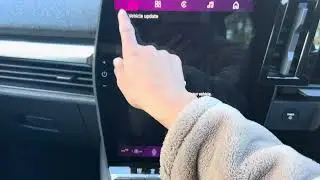 Renault Scenic E-Tech (MY26) How to check for updates and install them 