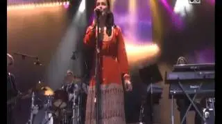 07. Emiliana Torrini - Unemployed In Summertime (eurockéennes 2009)