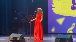 Улица, ты улица