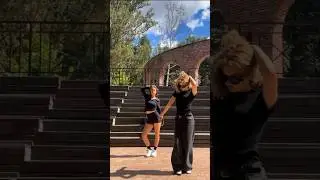 В перерывах между съёмками 🖤 