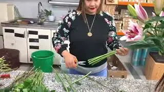 Elegant Mix Flowers Arrangement in a vase|Professional Florist Tutorial | Bloopers😂