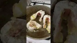 Румяная щука на сковороде #рыба #еда #кулинария