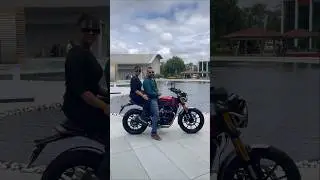 Triumph Scrambler 400 X with a Pillion