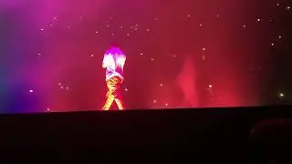 Post Malone - Die For Me (Runaway Tour Chicago)