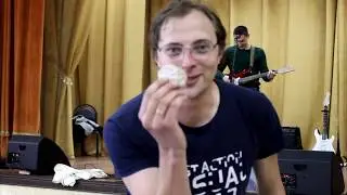 Снова в деле