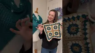 Ocean Flower Square! 💙 Have you made this one yet? #fiberflux