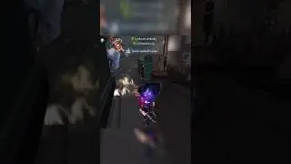 That's not cowboy fault. The naiad use blink to get hit a train by herself #identityv #Funnymoment​