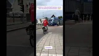 Radfahrer in Deutschland denken immer, dass sie ständig Vorfahrt haben. 😳😳😳