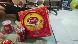 Chuyên mục khui quà Tết