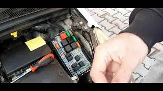 KISA FAR AMPÜL DEĞİŞİMİ- OPEL CORSA D SOL KISA FAR AMPUL DEĞİŞİMİ-SHORT HEADLAMP BULB REPLACEMENT
