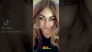 Красивая девушка