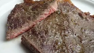 How to cook steak sous-vide. Inkbird Sous-Vide Immersion Cooker.
