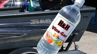 CLEAN Your BOAT the EASY Way! #boating #cleaning #fishing