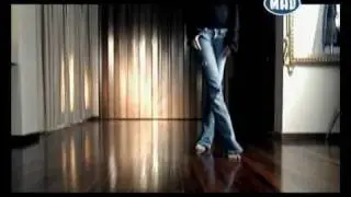 elli kokkinou-htan psema
