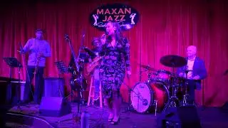 Stephanie Walsh - Sunday Morning - Maxan Jazz Club, Las Vegas