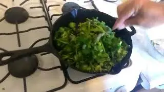 Juan haciendo desayuno en Cuahutemoc Mexico 3
