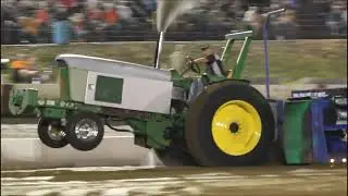ECIPA 2021: 11,000/12,000lb 16MPH 2 Hot 2 Farm Tractors from Farley, IA