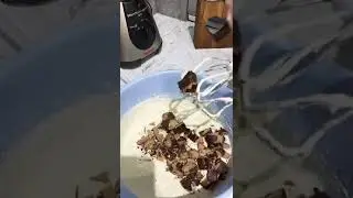 Бананов #сладолед с #Kinderbueno// Banana #ice cream with #Kinderbueno
