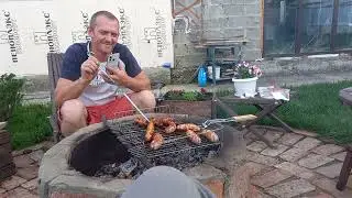 Как же трудны будни беззубого человека😅Колбаски на костре/Трудяжкины будни.
