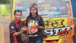 rukha goes to kontes bandung