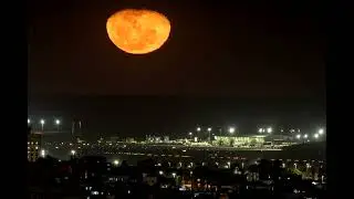 Lua Nascendo sobre o Aeroporto de Brasília - jun 24