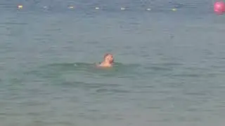 плаваю в Дубае