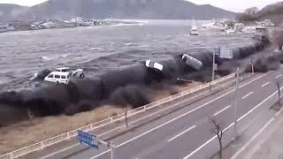 Shocking video of the tsunami in Japan.Top_Disasters 🔥