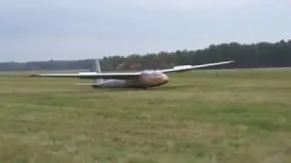 Бланик Л13 Посадка Логиново. Blanik L-13. Landing at Loginovo Airfield. FlyTeam