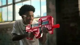 Nerf Fortnite Compact SMG Motorized Dart Blaster with 8 Nerf Elite Foam Darts