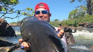 FISHING A MONSTER JAÚ FROM THE BANKS