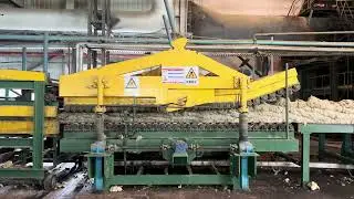Rock wool production line pendulum and cotton collection system
