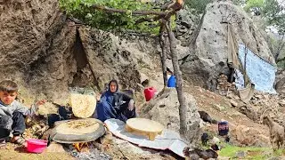Nomadic Life: Living in Iran’s Mountain Cave | Traditional Bread & Fight for Survival 🏔️🔥