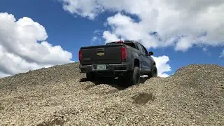 2018 Chevy Colorado Z71 Climbs Trails