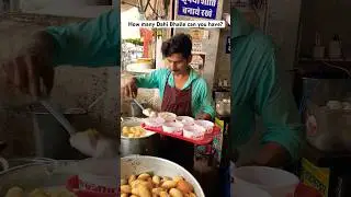 How many dahi bhalle can you have? #dahibhalla #youtubers #indianfoodbloggers #foodiesofindia #chat