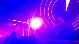 Bloc Party Rhianna intro into Flux Festival Hall Melbourne 2013