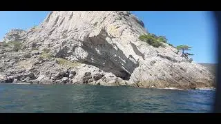 Новый Свет. Грот Шаляпина ,вид с моря.Прогулки на катере +7978-005-20-35