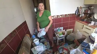 ПРОДОЛЖАЕМ УБИРАТЬ ХЛАМ ИЗ КУХНИ