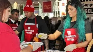 Kylie Jenner & Tyga Serve Thanksgiving Dinner to the Homeless