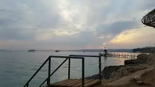 Яхты дружным строем возвращаются в порт Шарма