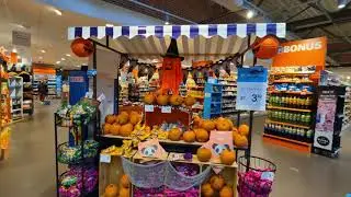 Live grocery shopping at the Albert Heijn XL supermarket in Hulst, Netherlands