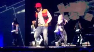 Madonna 10/11 Pharrell Give It 2 Me MSG