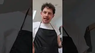 Colouring hair extensions