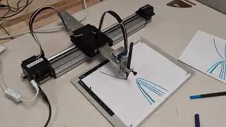 The Pause Button on the AxiDraw for Troubleshooting and Changing Pens