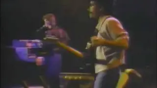 Hall & Oates - I Can't Go For That (1983)