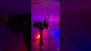 Инструктор по стрип-пластике Наталья