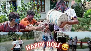 War Started In Holi 😂