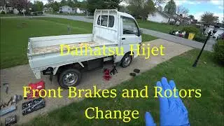 Daihatsu Hijet Front Brakes and Rotors Replacement Change (1995 S110P)